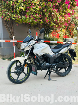 Hero Hunk 2019 White